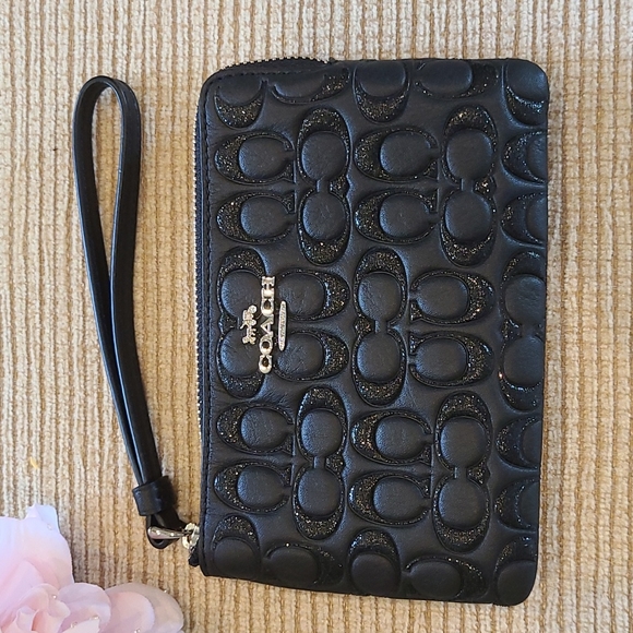 Coach boxed sparkle signature leather corner zip wristlet - Picture 3 of 14